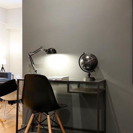 Modern Downtown Flat Near The Acropolis By Upstreet Apartment Athens Luaran gambar